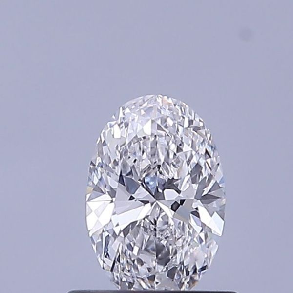 Oval Lab-Grown Diamond image
