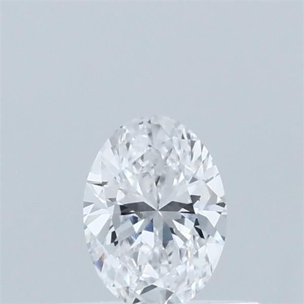 Oval Lab-Grown Diamond image