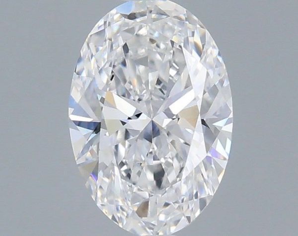 Oval Lab-Grown Diamond image