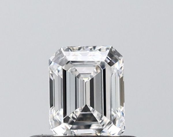 Oval Lab-Grown Diamond image