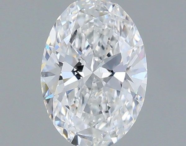 Oval Lab-Grown Diamond image