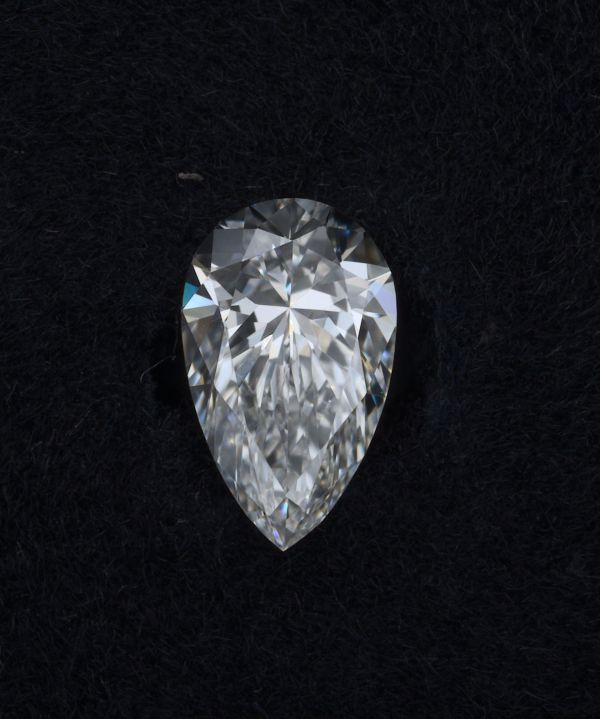 Pear Lab-Grown Diamond image