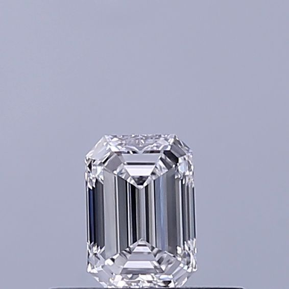 Emerald Lab-Grown Diamond image