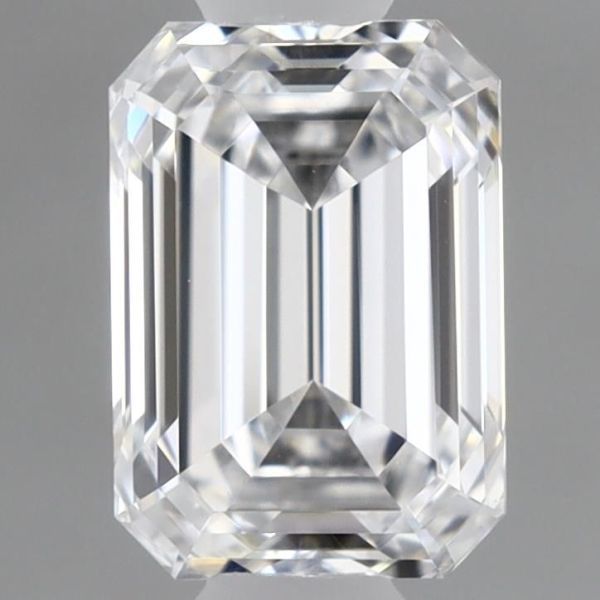 Emerald Lab-Grown Diamond image