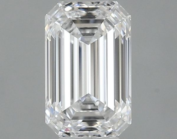 Emerald Lab-Grown Diamond image