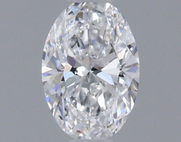 Oval Lab-Grown Diamond image