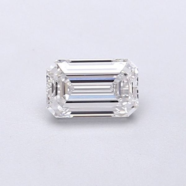 Emerald Lab-Grown Diamond image
