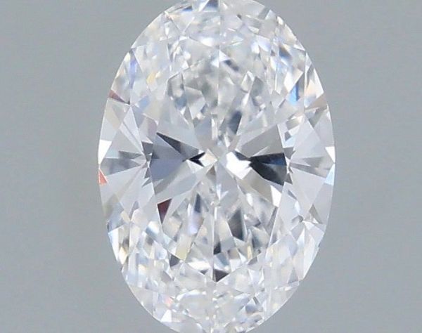 Oval Lab-Grown Diamond image