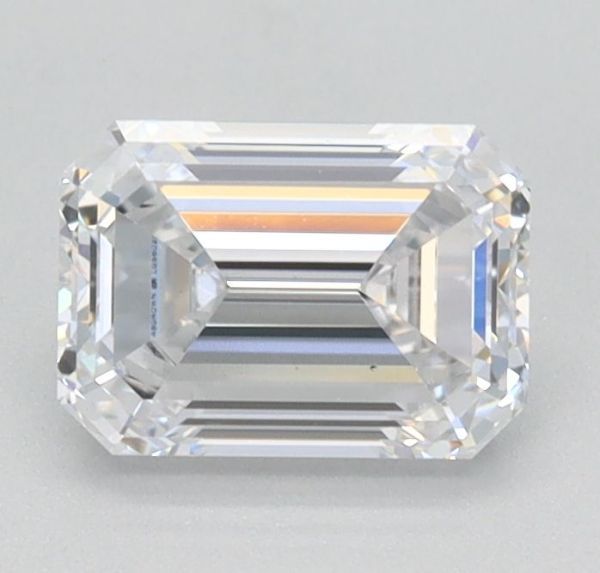 Emerald Lab-Grown Diamond image