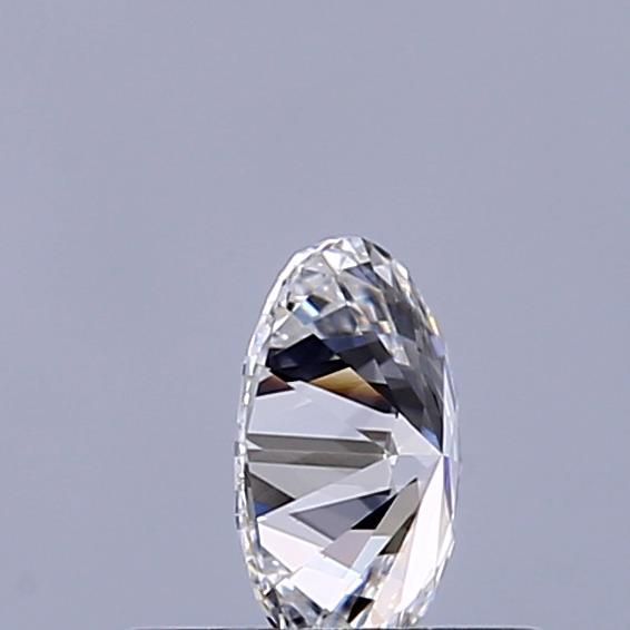 Oval Lab-Grown Diamond image