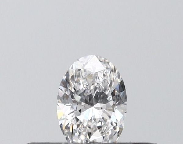 Oval Lab-Grown Diamond image