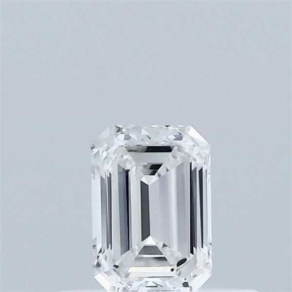 Emerald Lab-Grown Diamond image