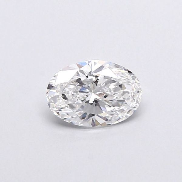 Oval Lab-Grown Diamond image
