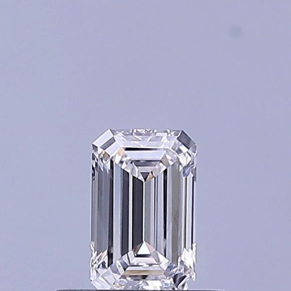 Emerald Lab-Grown Diamond image