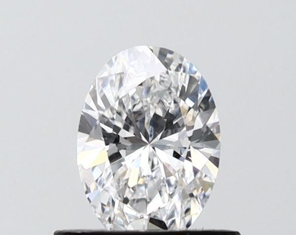 Oval Lab-Grown Diamond image