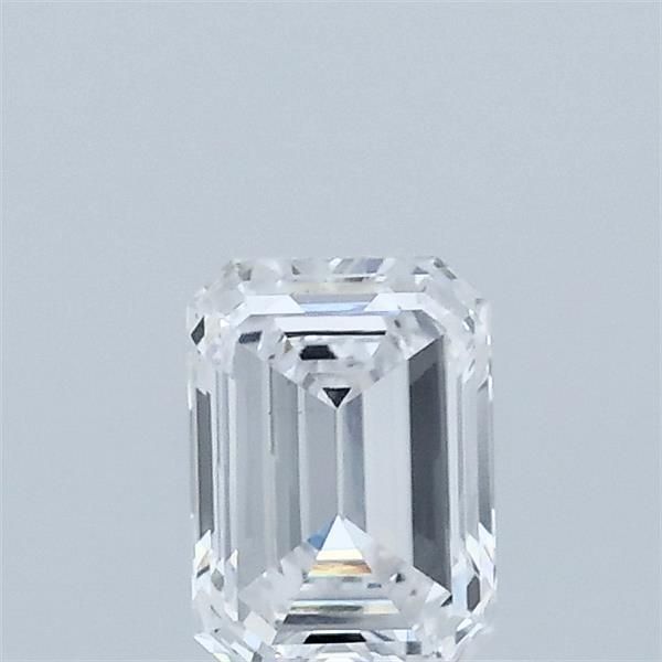 Emerald Lab-Grown Diamond image