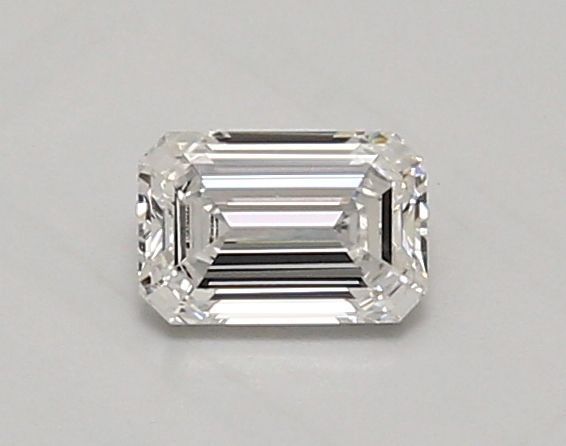 Emerald Lab-Grown Diamond image