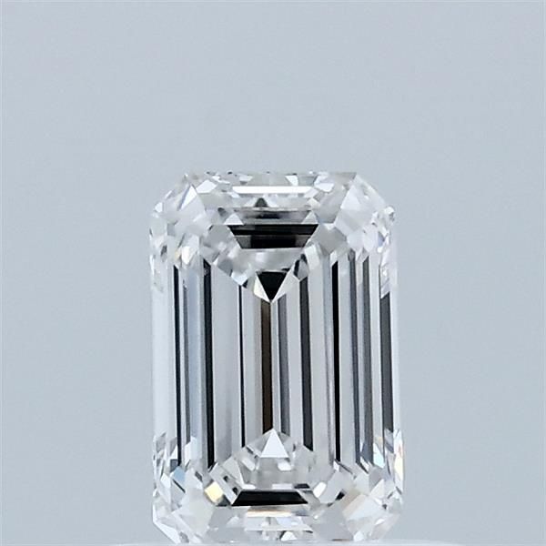 Emerald Lab-Grown Diamond image
