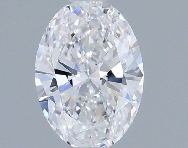 Oval Lab-Grown Diamond image