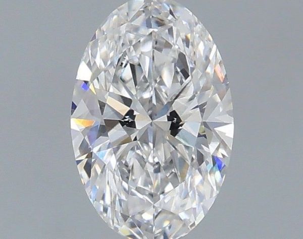 Oval Lab-Grown Diamond image