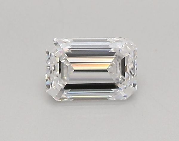 Emerald Lab-Grown Diamond image