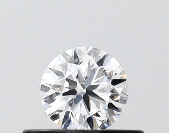 Round Lab-Grown Diamond image
