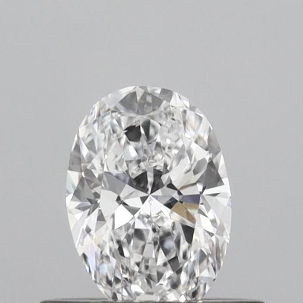 Oval Lab-Grown Diamond image