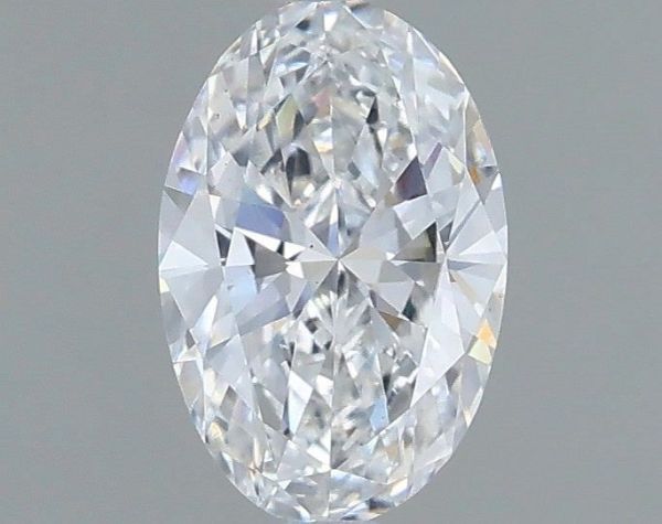 Oval Lab-Grown Diamond image