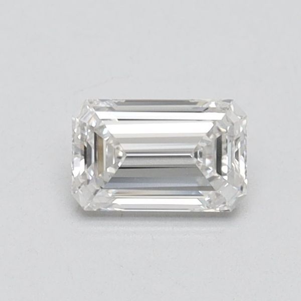 Emerald Lab-Grown Diamond image