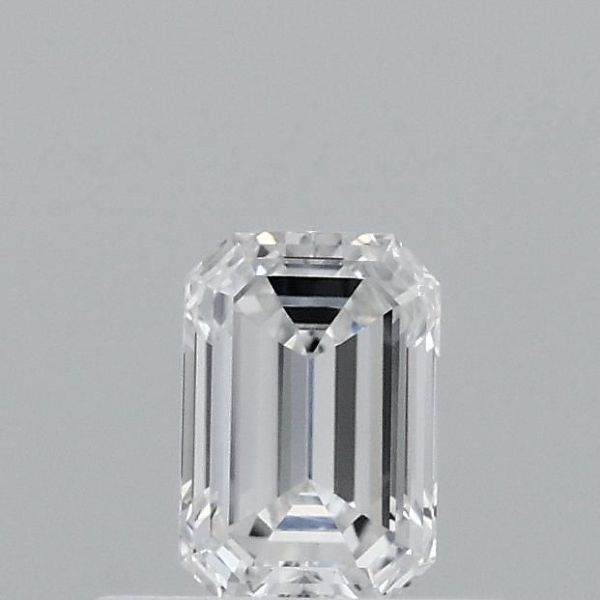 Emerald Lab-Grown Diamond image