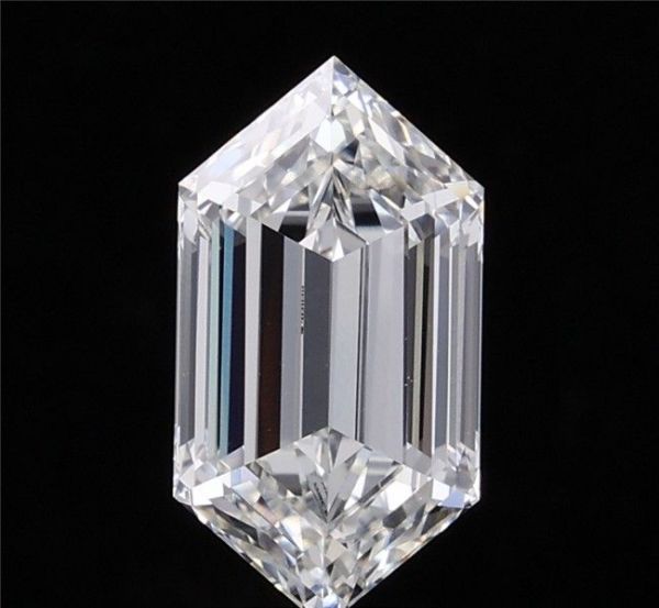 Hexagonal Lab-Grown Diamond image