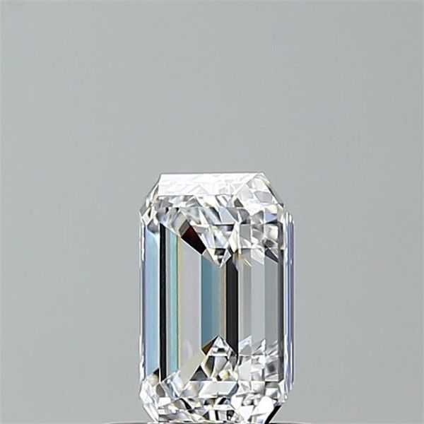 Emerald Lab-Grown Diamond image