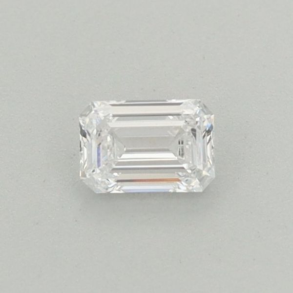 Emerald Lab-Grown Diamond image