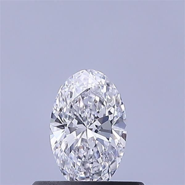 Oval Lab-Grown Diamond image