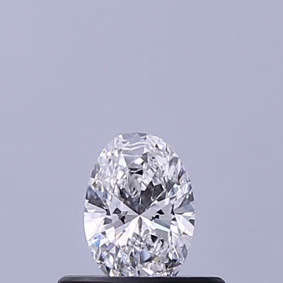 Oval Lab-Grown Diamond image