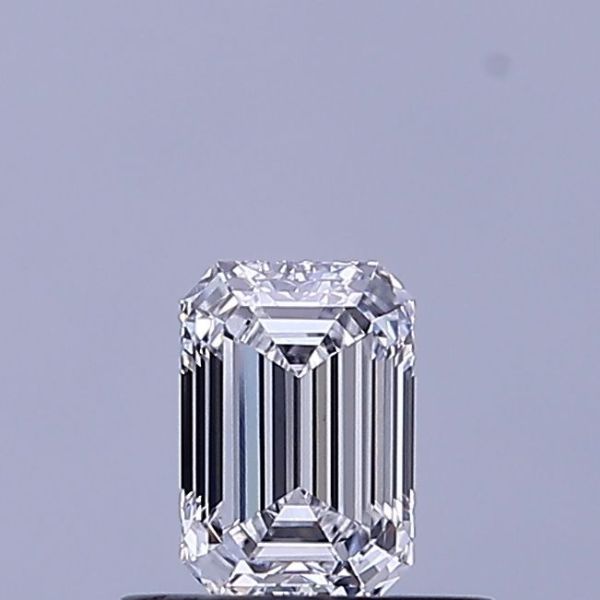 Emerald Lab-Grown Diamond image
