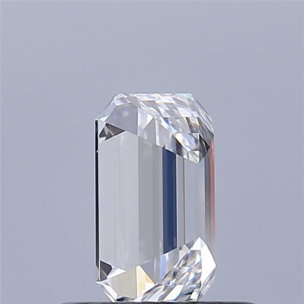 Emerald Lab-Grown Diamond image