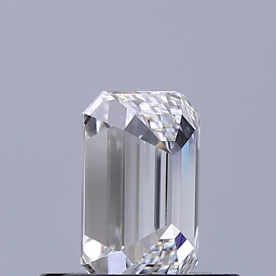 Emerald Lab-Grown Diamond image