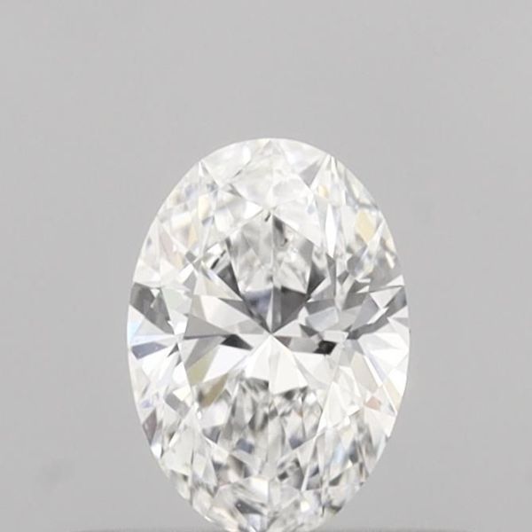 Oval Lab-Grown Diamond image