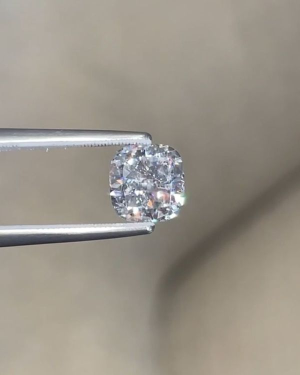Cushion Diamond image