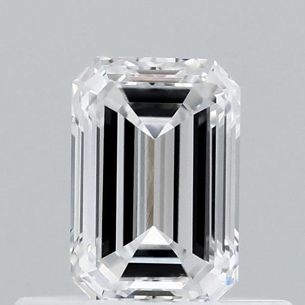 Emerald Lab-Grown Diamond image