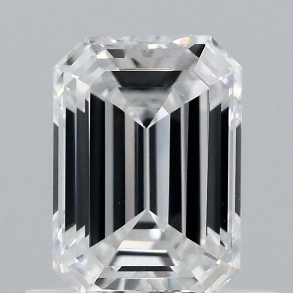 Emerald Lab-Grown Diamond image