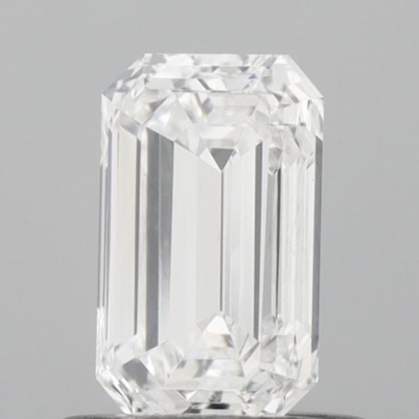 Emerald Lab-Grown Diamond image