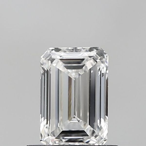 Emerald Lab-Grown Diamond image