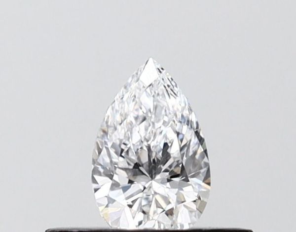Pear Lab-Grown Diamond image
