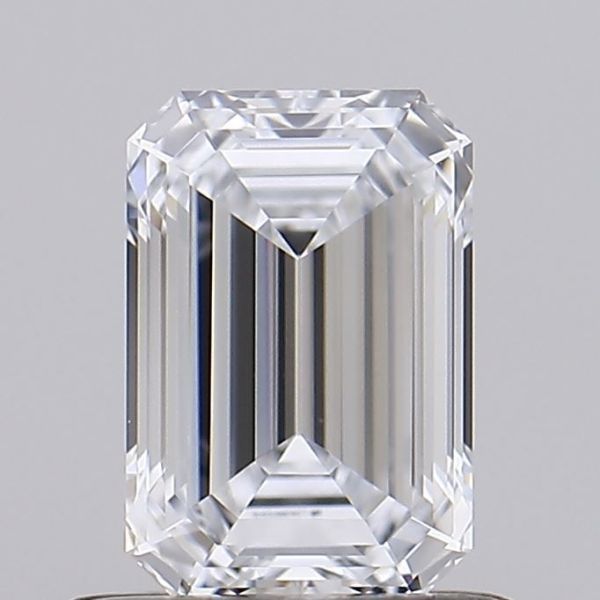 Emerald Lab-Grown Diamond image