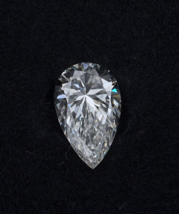 Pear Lab-Grown Diamond image