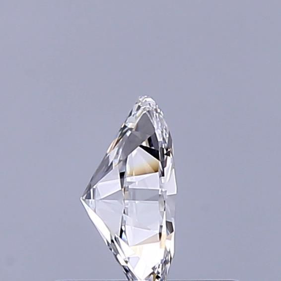 Oval Lab-Grown Diamond image