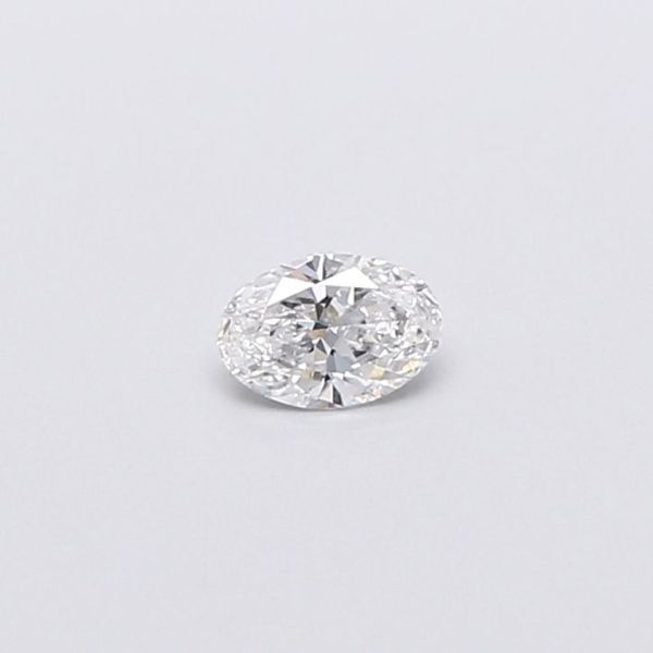 Oval Lab-Grown Diamond image