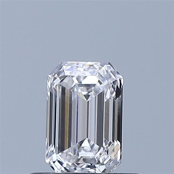 Emerald Lab-Grown Diamond image